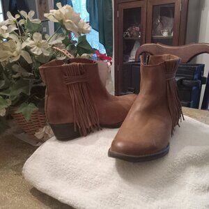 Circle G Leather Western Style Ankle Boots with Fringe